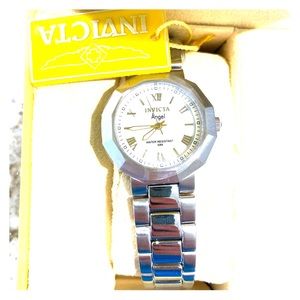 Invicta watch (angle)